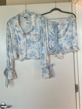 Beach Riot Blue Floral Satin Pajama Set - Crop Shirt & Tie-Shorts